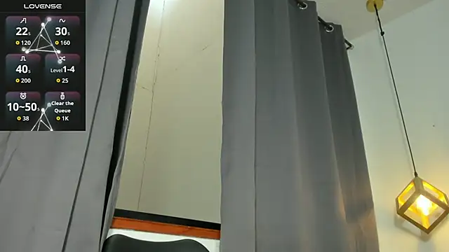 lianfox  online show from September 23, 12:41 pm