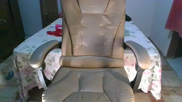 Snapshot of Mayalorenz chatting on September 15, 3:06 am Mayalorenz online show from September 15, 3:06 am