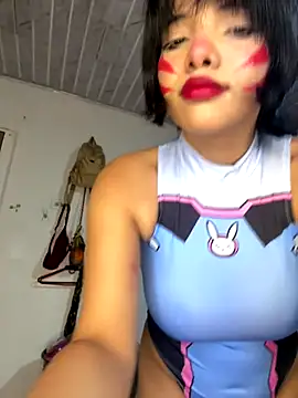 Snapshot of Ada_sienn chatting on December 15, 12:59 am Ada sienn online show from December 15, 12:59 am