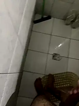 thomasllucas online show from October 6, 9:34 pm