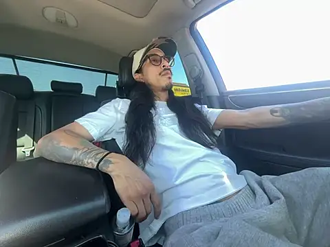 bigdickkane300 online show from July 5, 10:17 pm
