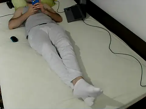 bul boy online show from April 19, 3:33 pm