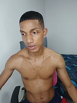 miguelmarcus online show from June 24, 9:25 pm