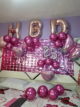 CrisMarulanda online show from October 19, 7:03 pm