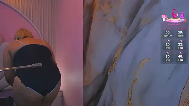 hinata dolly online show from April 10, 11:04 am