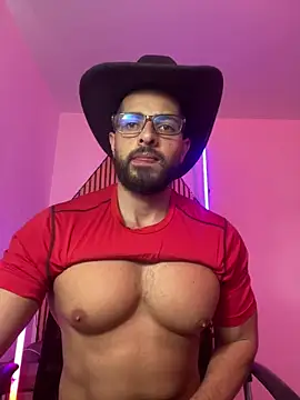 Snapshot of magnumchris chatting on February 28, 7:37 pm magnumchris online show from February 28, 7:37 pm