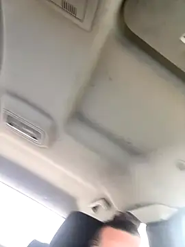 Snapshot of Lilbig_24 chatting on October 18, 3:35 pm Lilbig 24 online show from October 18, 3:35 pm