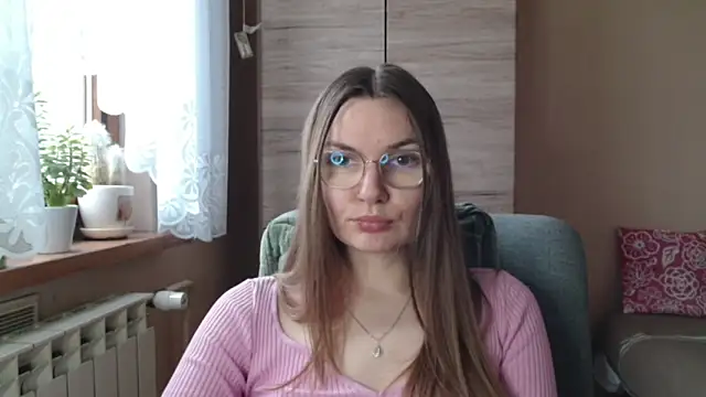 LooveELLYx online show from February 14, 7:38 am