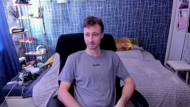 CuteBoy228 online show from April 4, 12:13 pm