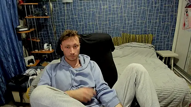 CuteBoy228 online show from May 20, 8:59 pm