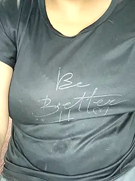 Snapshot of sapna_2121 chatting on October 3, 3:53 pm sapna 2121 online show from October 3, 3:53 pm