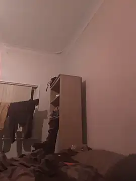 straightozgoesdwn online show from September 11, 5:24 pm