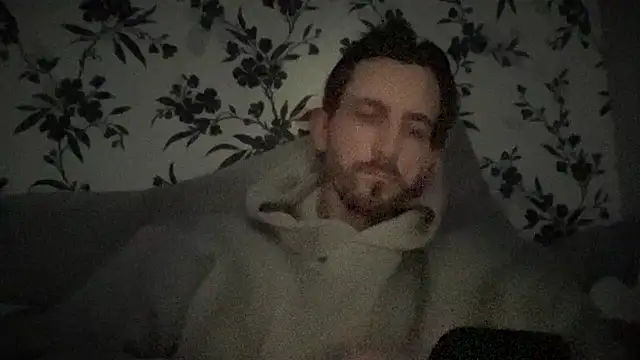 Big8inchUncutCock online show from April 18, 7:34 am