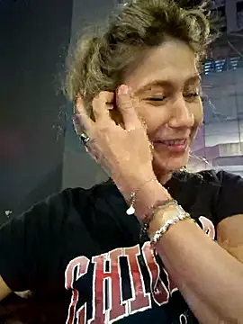 CelynaRoss online show from January 17, 2:44 pm