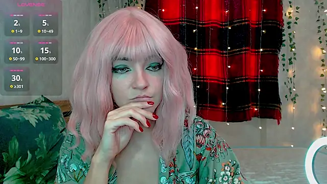 MagicPink online show from February 6, 10:40 am