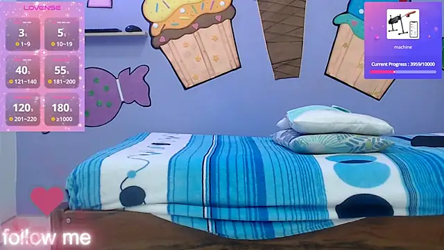 Snapshot of skinnykalitzo18 chatting on December 5, 6:44 am skinnykalitzo18 online show from December 5, 6:44 am