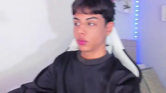 Thomas wil online show from October 24, 6:43 am