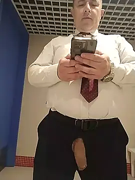 BigCristh79 online show from August 1, 7:51 am