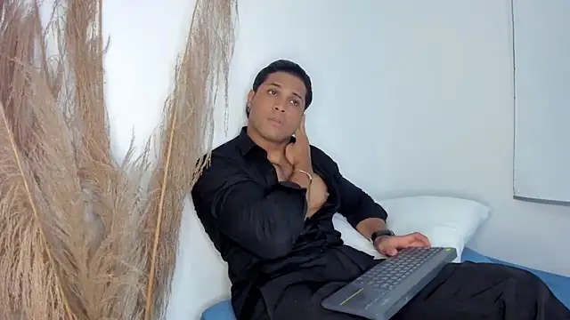 Evansdark1 online show from February 14, 11:12 pm