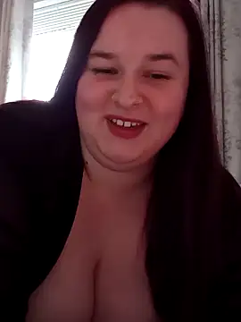 Snapshot of Curvaceouscarla chatting on November 4, 2:49 pm Curvaceouscarla online show from November 4, 2:49 pm