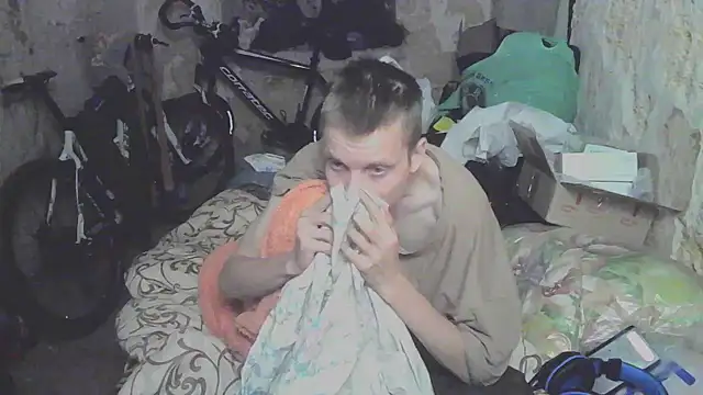 Snapshot of makarov1993 chatting on September 13, 1:49 am makarov1993 online show from September 13, 1:49 am