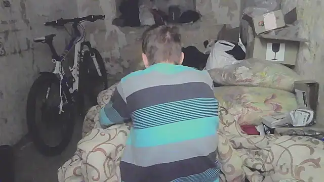 Snapshot of makarov1993 chatting on October 4, 11:47 pm makarov1993 online show from October 4, 11:47 pm