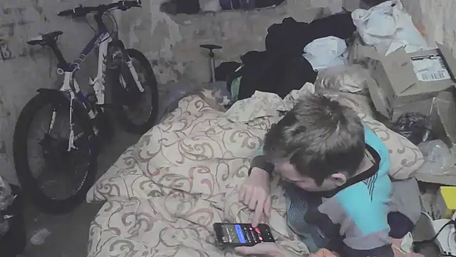 Snapshot of makarov1993 chatting on October 12, 5:06 am makarov1993 online show from October 12, 5:06 am