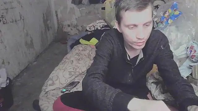 Snapshot of makarov1993 chatting on November 11, 9:53 am makarov1993 online show from November 11, 9:53 am