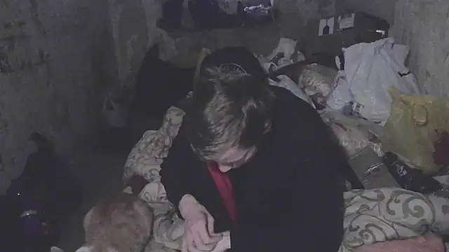 Snapshot of makarov1993 chatting on November 23, 1:22 pm makarov1993 online show from November 23, 1:22 pm