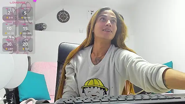 emmmalym online show from February 24, 6:06 pm