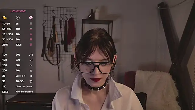 chloe dreammm online show from March 5, 5:03 am