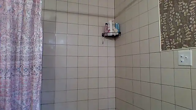 Snapshot of Melissamarcosx4 chatting on October 24, 12:45 pm Melissamarcosx4 online show from October 24, 12:45 pm