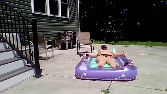 Snapshot of Melissamarcosx4 chatting on July 3, 3:51 pm Melissamarcosx4 online show from July 3, 3:51 pm