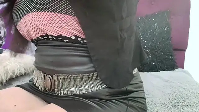 katherine blair online show from February 12, 12:44 pm