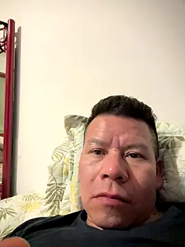 Snapshot of Manu0586 chatting on September 15, 3:39 am Manu0586 online show from September 15, 3:39 am