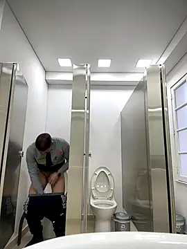 Manu0586 online show from December 18, 11:27 am