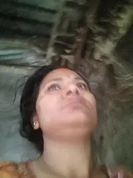 couple 71 online show from April 3, 12:30 am