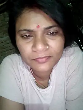 Snapshot of couple_71 chatting on April 20, 6:20 pm couple 71 online show from April 20, 6:20 pm