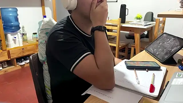 Snapshot of Haustin202 chatting on November 20, 11:04 pm Haustin202 online show from November 20, 11:04 pm