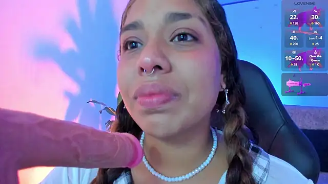 Snapshot of giselle_upp chatting on November 30, 4:49 am giselle upp online show from November 30, 4:49 am