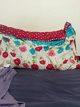 florecita 69 online show from March 31, 1:44 pm