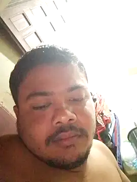 Snapshot of CatchingBouquet chatting on October 5, 3:54 pm CatchingBouquet online show from October 5, 3:54 pm