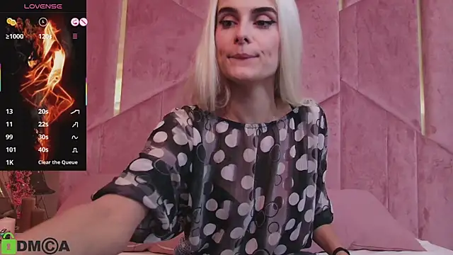 SelenaDaze online show from November 29, 5:32 am