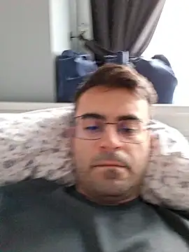 Obstacless online show from January 15, 1:59 pm