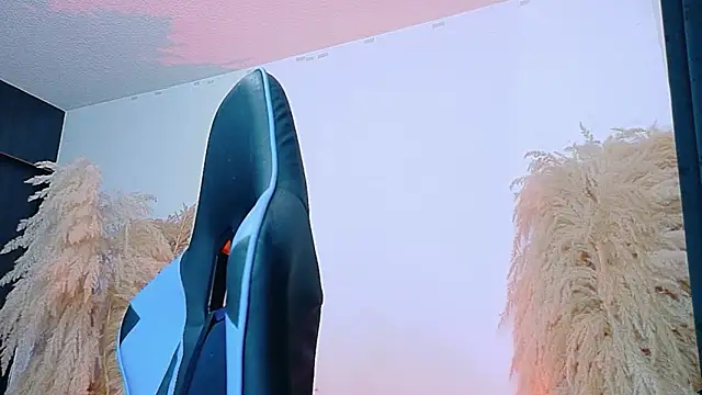 JulietaDavis online show from March 22, 9:34 am