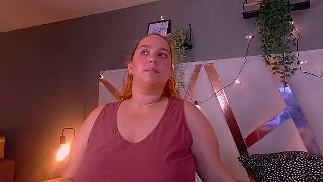 Snapshot of JenaCooper_ chatting on September 24, 2:42 pm JenaCooper online show from September 24, 2:42 pm