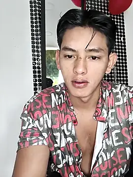 Hiroshi Shen online show from October 13, 12:27 pm