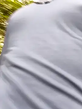 Hiroshi Shen online show from April 8, 1:00 pm