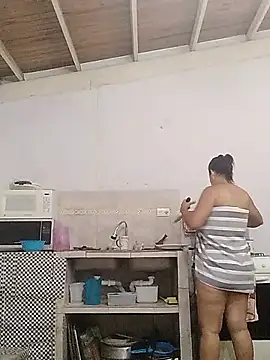 Snapshot of Oceanosexxx chatting on November 12, 7:35 pm Oceanosexxx online show from November 12, 7:35 pm