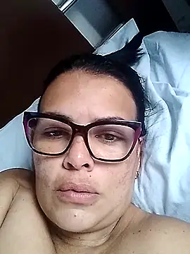 Snapshot of Oceanosexxx chatting on November 15, 7:32 pm Oceanosexxx online show from November 15, 7:32 pm